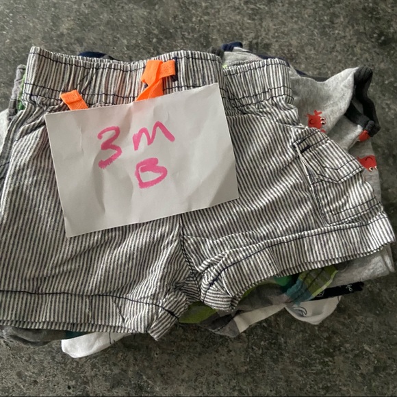 Boys bundle of 10 items mixed brands size 3m - Picture 8 of 9